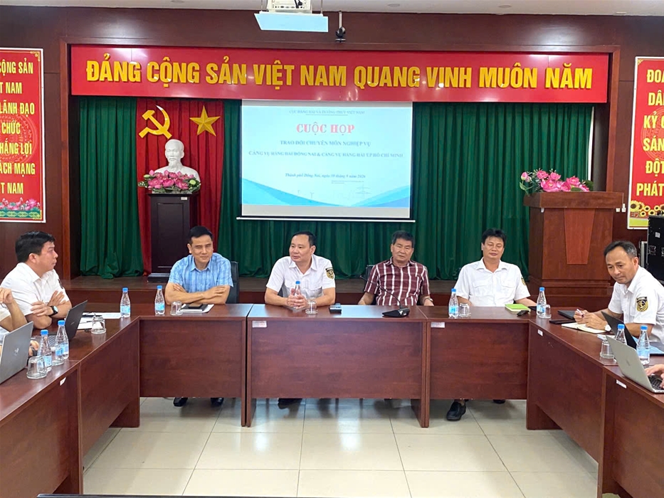 TRAO ĐỔI CHUYÊN MÔN, NGHIỆP VỤ GIỮA CẢNG VỤ HÀNG HẢI ĐỒNG NAI VÀ CẢNG VỤ HÀNG HẢI THÀNH PHỐ HỒ CHÍ MINH